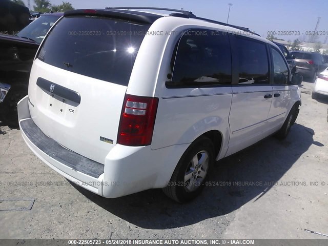 1D8HN44H98B145860 - 2008 DODGE GRAND CARAVAN SE WHITE photo 4