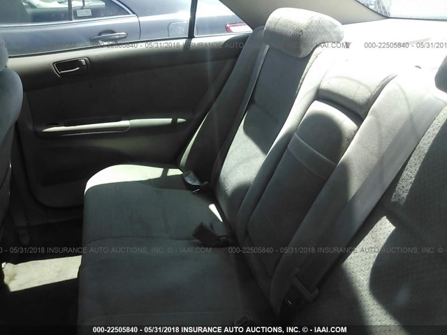 JTDBE32K920028442 - 2002 TOYOTA CAMRY LE/XLE/SE GOLD photo 8