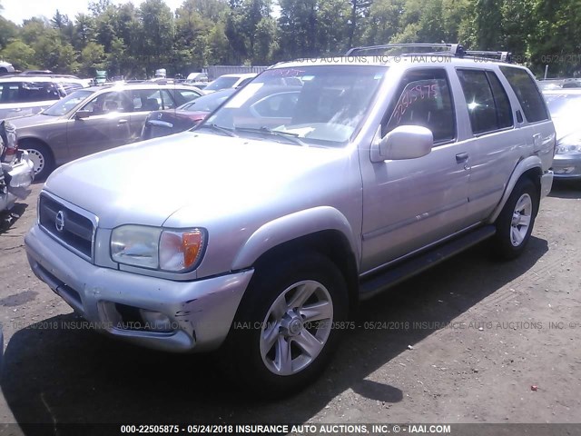 JN8DR09Y72W722019 - 2002 NISSAN PATHFINDER LE/SE SILVER photo 2