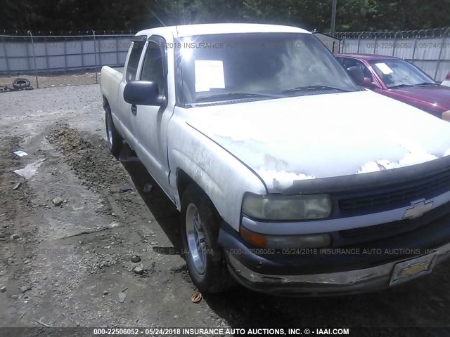 2GCEC19V411250767 - 2001 CHEVROLET SILVERADO C1500 WHITE photo 6