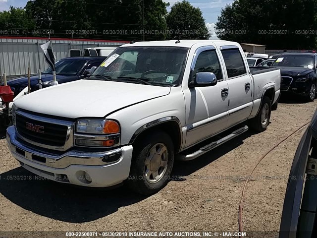 2GTEC13T751379843 - 2005 GMC NEW SIERRA C1500 WHITE photo 2