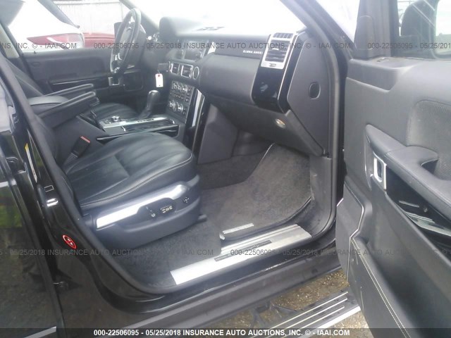 SALMP13469A301860 - 2009 LAND ROVER RANGE ROVER AUTOBIOGRAPHY BLACK photo 5