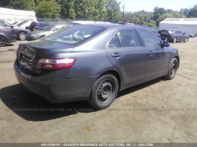4T1BE46K07U501706 - 2007 TOYOTA CAMRY NEW GENERAT CE/LE/XLE/SE GRAY photo 4