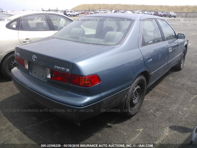 4T1BG22K01U843426 - 2001 TOYOTA CAMRY CE/LE/XLE ლურჯი ფოტო 4