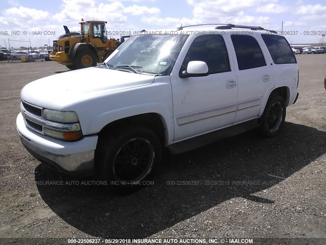 1GNEC13TX5R205408 - 2005 CHEVROLET TAHOE C1500 WHITE photo 2