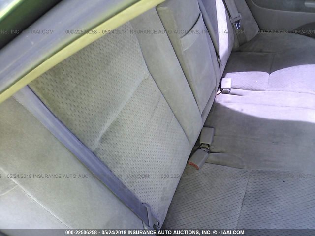 JTDBE32K620062905 - 2002 TOYOTA CAMRY LE/XLE/SE მწვანე ფოტო 8