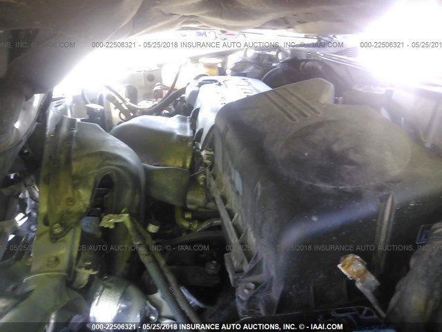 4T1BE32K15U599027 - 2005 TOYOTA CAMRY LE/XLE/SE 银色 照片 10