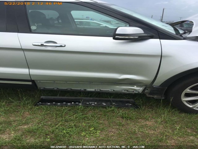 1FM5K8F81HGC70302 - 2017 FORD EXPLORER LIMITED 银色 照片 17