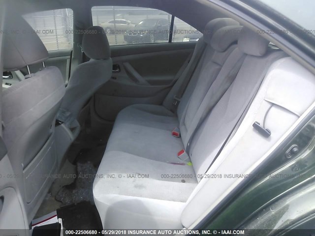 4T1BF3EK7BU650891 - 2011 TOYOTA CAMRY SE/LE/XLE GREEN photo 8