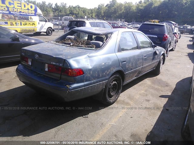JT2BG22K710562065 - 2001 TOYOTA CAMRY CE/LE/XLE 蓝色 照片 4