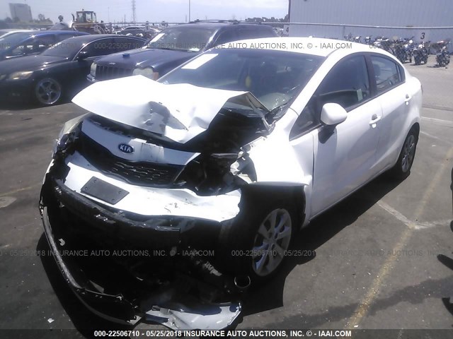 KNADM4A37C6091126 - 2012 KIA RIO LX WHITE photo 2