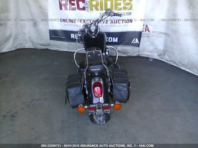 JH2RC44372M610670 - 2002 HONDA VT750 CDA 黑色 照片 6