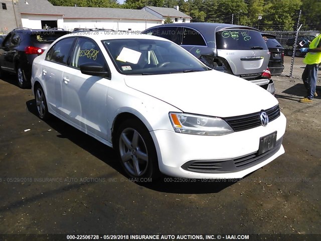 3VW2K7AJ4EM428996 - 2014 VOLKSWAGEN JETTA S WHITE photo 1