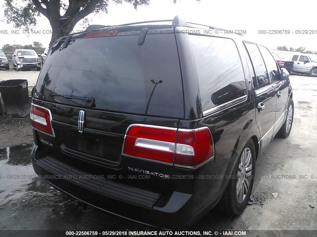 5LMFU27507LJ03268 - 2007 LINCOLN NAVIGATOR BLACK photo 4