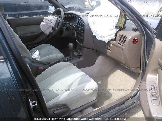 4T1BG12KXTU675520 - 1996 TOYOTA CAMRY DX/LE/XLE მწვანე ფოტო 5