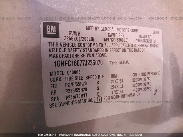 1GNFC16077J235070 - 2007 CHEVROLET SUBURBAN C1500 GRAY photo 9