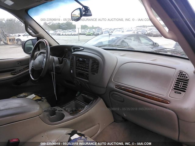 5LMEU27RX2LJ12325 - 2002 LINCOLN NAVIGATOR 黑色 照片 5