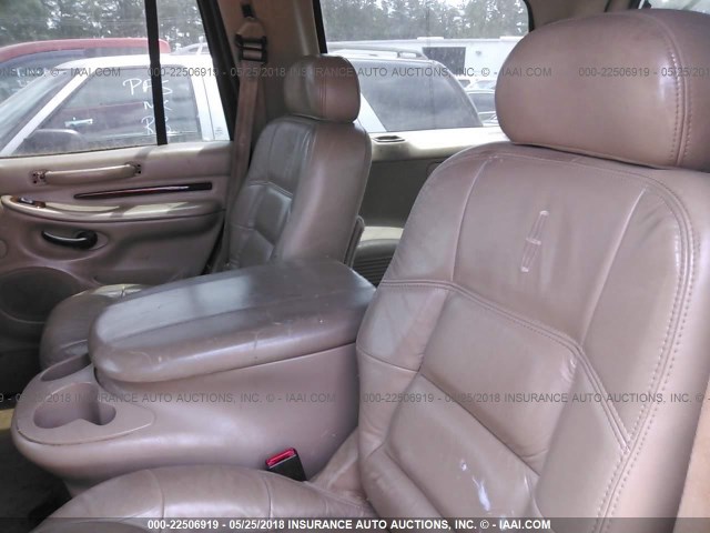 5LMEU27RX2LJ12325 - 2002 LINCOLN NAVIGATOR 黑色 照片 8