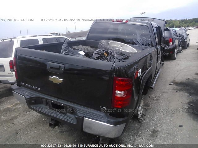 1GCHK23658F197877 - 2008 CHEVROLET SILVERADO K2500 HEAVY DUTY BLACK photo 4