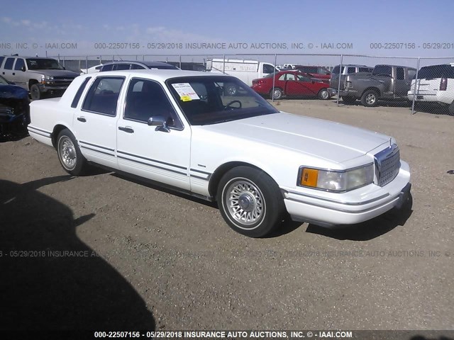 1LNLM81W3PY716501 - 1993 LINCOLN TOWN CAR EXECUTIVE WHITE photo 1