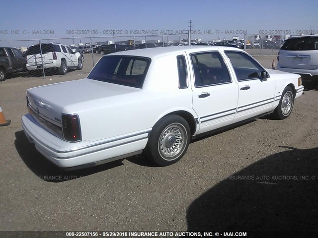 1LNLM81W3PY716501 - 1993 LINCOLN TOWN CAR EXECUTIVE WHITE photo 4