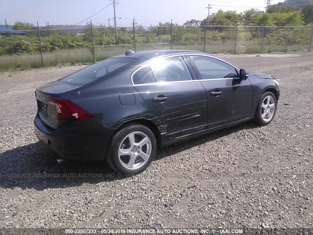 YV1612FS1D2176541 - 2013 VOLVO S60 T5 GRAY photo 4