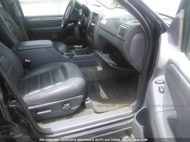 1FMZU73K83ZB11098 - 2003 FORD EXPLORER XLT/XLT SPORT/NBX BLACK photo 5