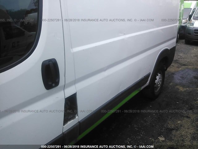 3C6TRVCG5GE108454 - 2016 RAM PROMASTER 2500 2500 HIGH WHITE photo 6