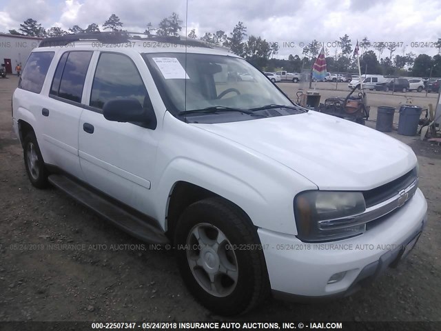 1GNES16M466141120 - 2006 CHEVROLET TRAILBLAZER EXT LS/EXT LT WHITE photo 1