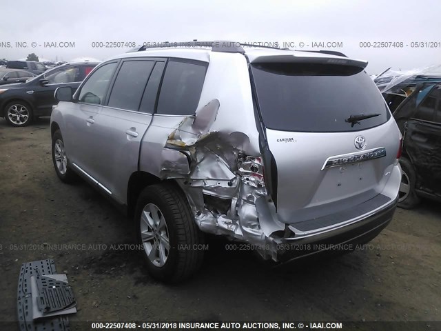 5TDBK3EH8CS149471 - 2012 TOYOTA HIGHLANDER SE SILVER photo 3