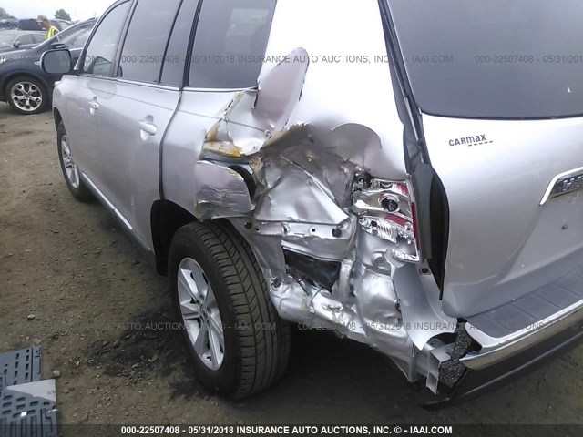 5TDBK3EH8CS149471 - 2012 TOYOTA HIGHLANDER SE SILVER photo 6