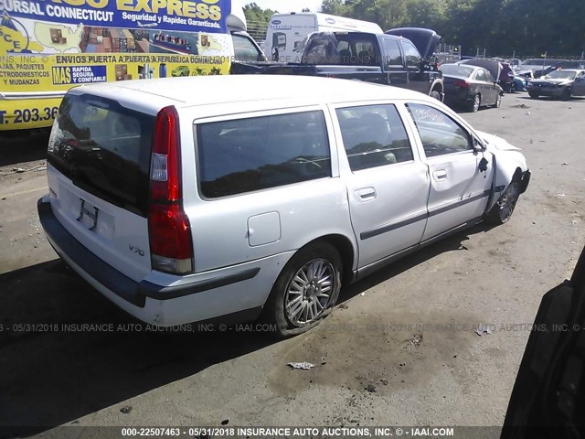 YV1SW64A242407741 - 2004 VOLVO V70 WHITE photo 4