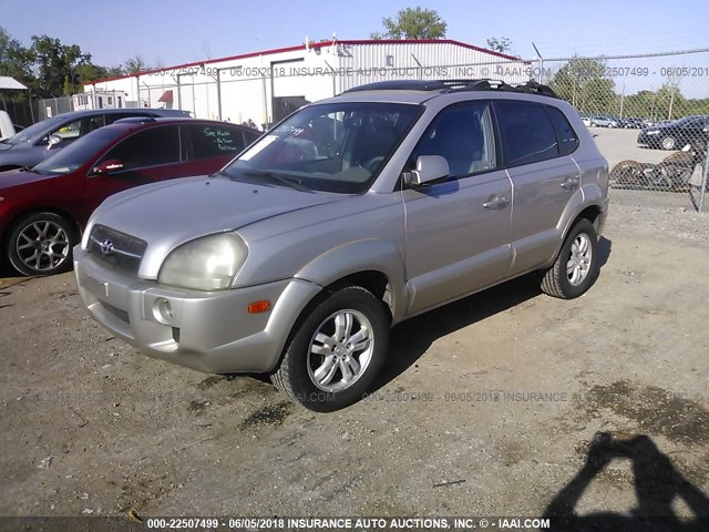 KM8JN72D46U397742 - 2006 HYUNDAI TUCSON GLS/LIMITED SILVER photo 2