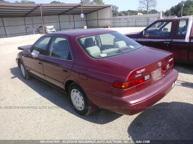 JT2BG28K0W0109467 - 1998 TOYOTA CAMRY LE/XLE RED photo 3