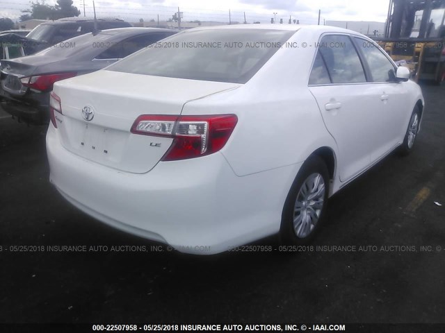 4T1BF1FK1DU249794 - 2013 TOYOTA CAMRY L/SE/LE/XLE 白色 照片 4
