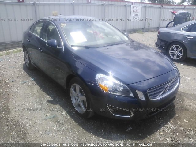 YV1902FH7C2076978 - 2012 VOLVO S60 T6 BLUE photo 1