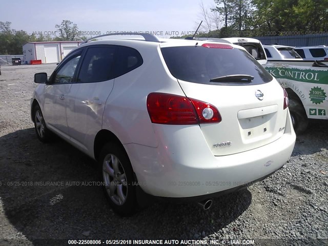 JN8AS58V18W405521 - 2008 NISSAN ROGUE S/SL WHITE photo 3