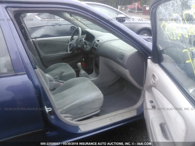 1NXBR12E4YZ375824 - 2000 TOYOTA COROLLA VE/CE/LE 蓝色 照片 5