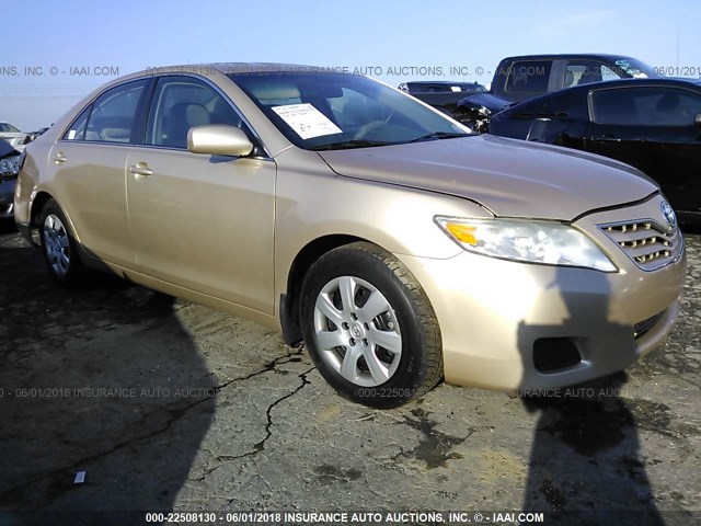 4T1BF3EK8AU116202 - 2010 TOYOTA CAMRY SE/LE/XLE 金色 照片 1
