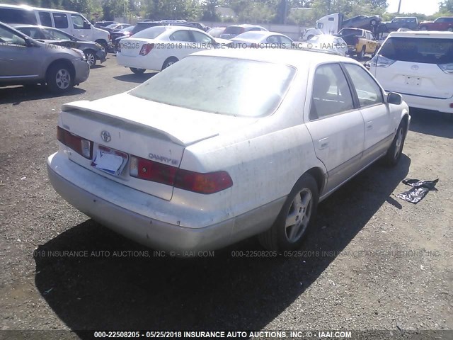 JT2BG22KX10561251 - 2001 TOYOTA CAMRY CE/LE/XLE 白色 照片 4
