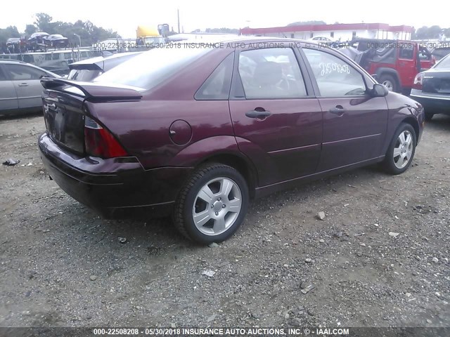 1FAHP34N67W278999 - 2007 FORD FOCUS ZX4/S/SE/SES MAROON photo 4