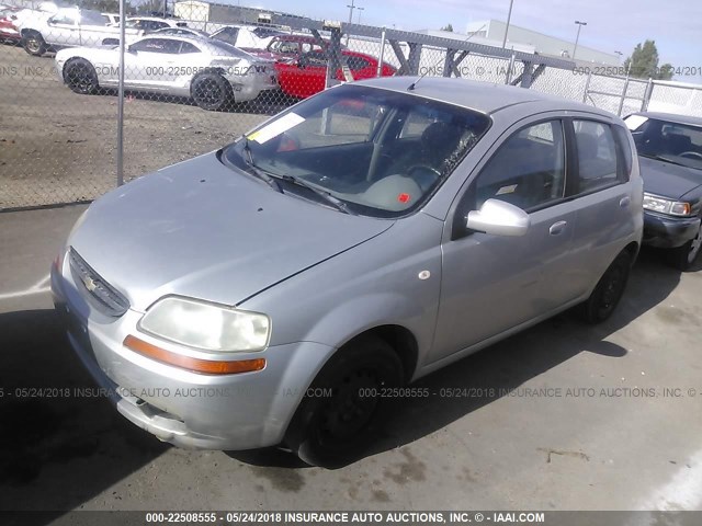KL1TD62625B416821 - 2005 CHEVROLET AVEO LS 银色 照片 2