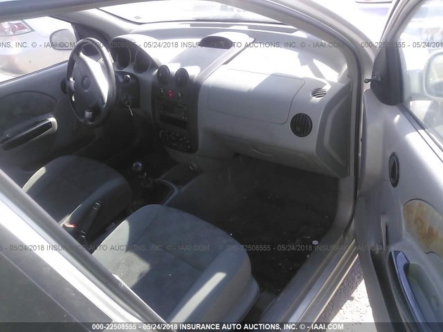 KL1TD62625B416821 - 2005 CHEVROLET AVEO LS 银色 照片 5