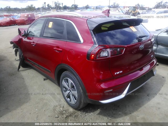 KNDCC3LC5H5102940 - 2017 KIA NIRO EX RED photo 3