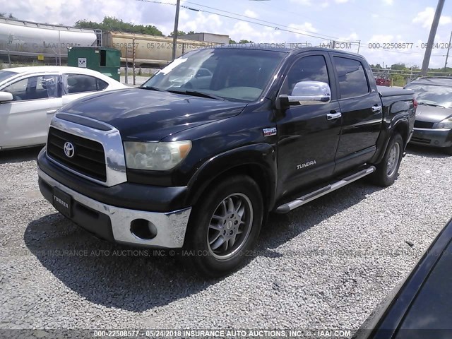 5TBEV54177S471568 - 2007 TOYOTA TUNDRA CREWMAX SR5 BLACK photo 2