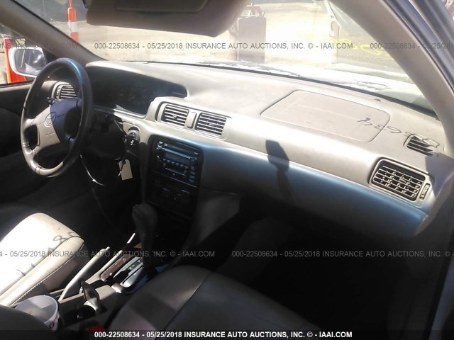 4T1BG28K31U777543 - 2001 TOYOTA CAMRY CE/LE/XLE 白色 照片 5