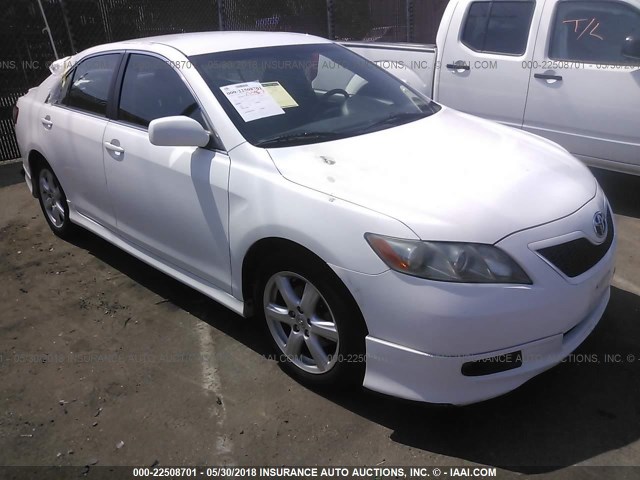 4T1BE46K89U894227 - 2009 TOYOTA CAMRY SE/LE/XLE თეთრი ფოტო 1