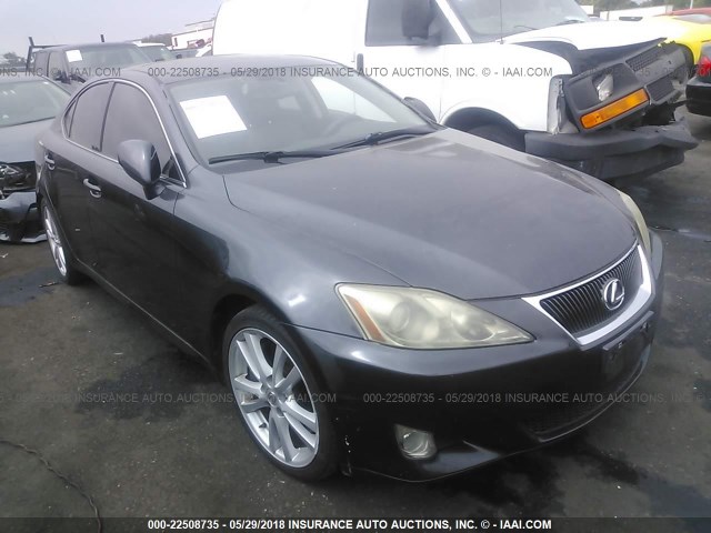 JTHBE262765005608 - 2006 LEXUS IS 350 GRAY photo 1