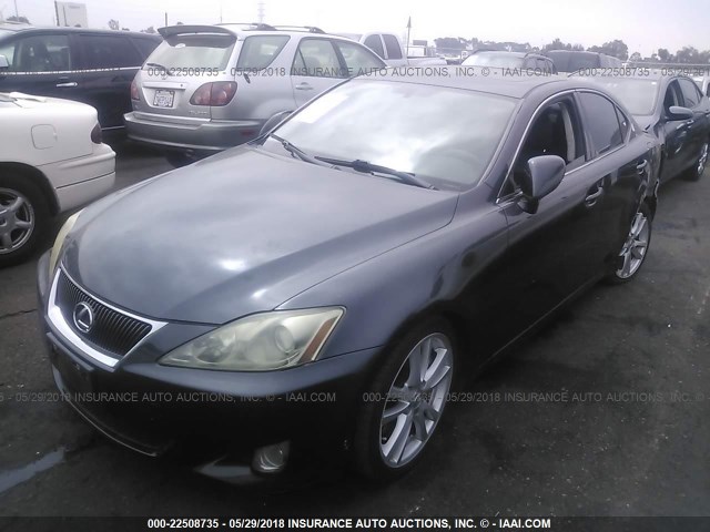 JTHBE262765005608 - 2006 LEXUS IS 350 GRAY photo 2