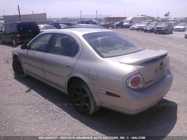 JN1DA31D93T502660 - 2003 NISSAN MAXIMA GLE/GXE/SE GOLD photo 3